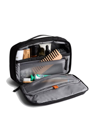 bellroy-hanging-toiletry-kit-black-open