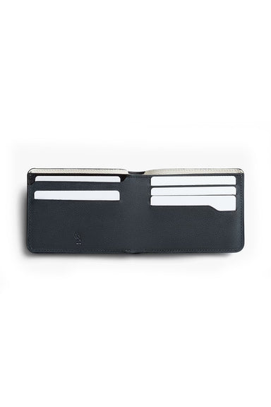 bellroy-hide-and-seek-lo-premium-black-inside