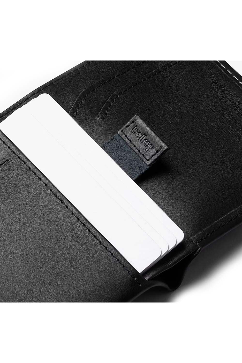 bellroy-note-sleeve-blackcard