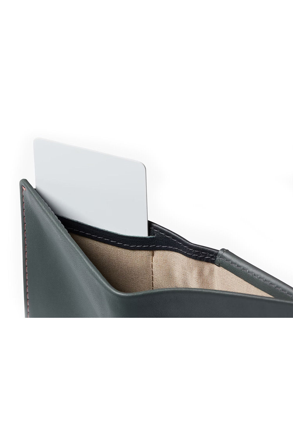 bellroy-note-sleeve-everglade-pocket