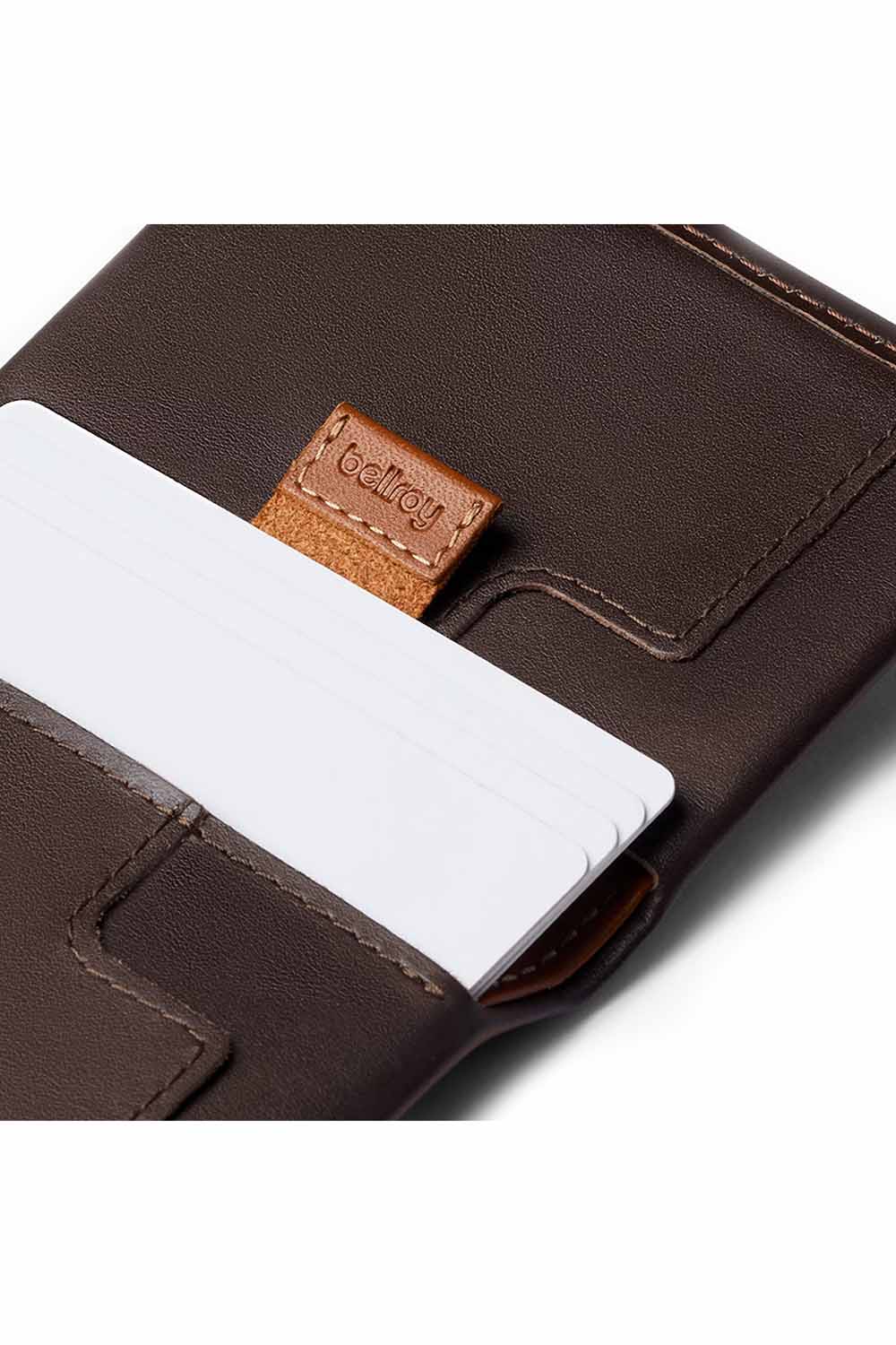 bellroy-slim-sleeve-java-caramel-detail