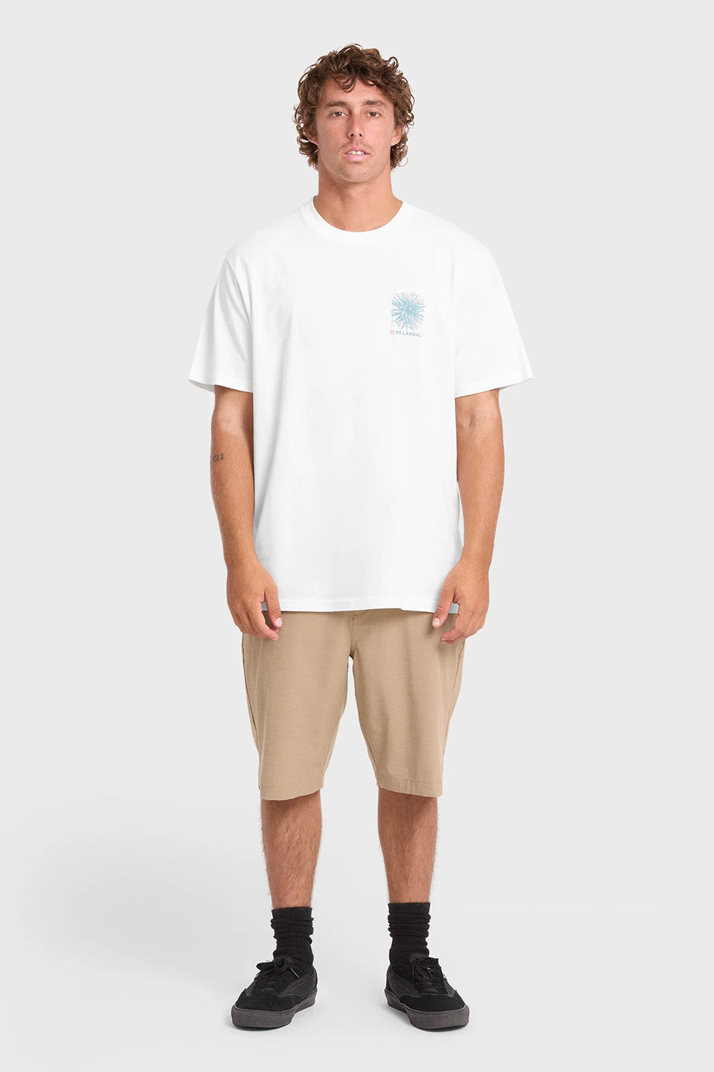 billabong-montage-premium-short-sleeve-off-white