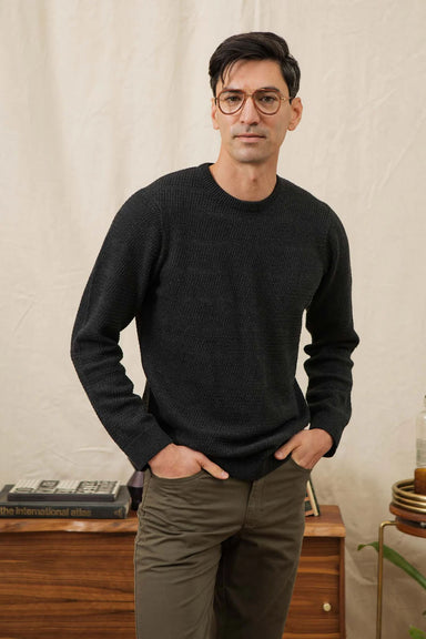 bridge and burn calder sweater midnight  front