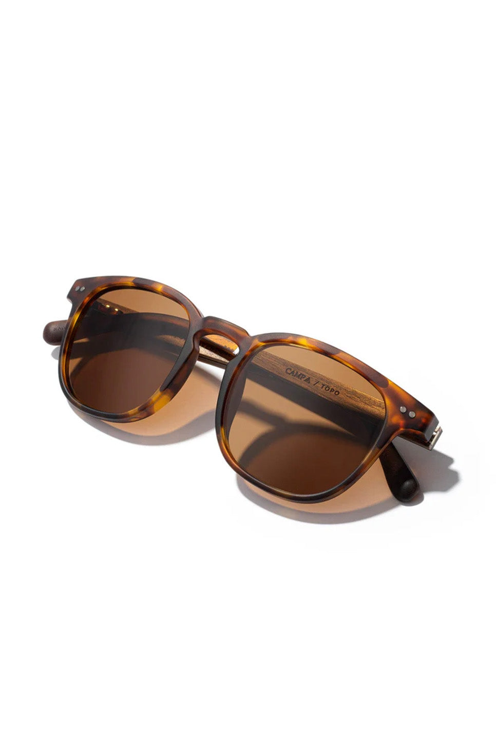 camp topo matte tort walnut basic polar brown