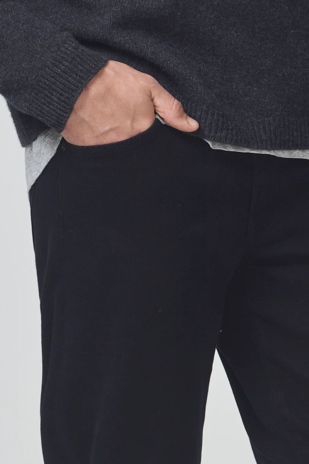Citizens of Humanity - Gage - Raven - Detail Pocket