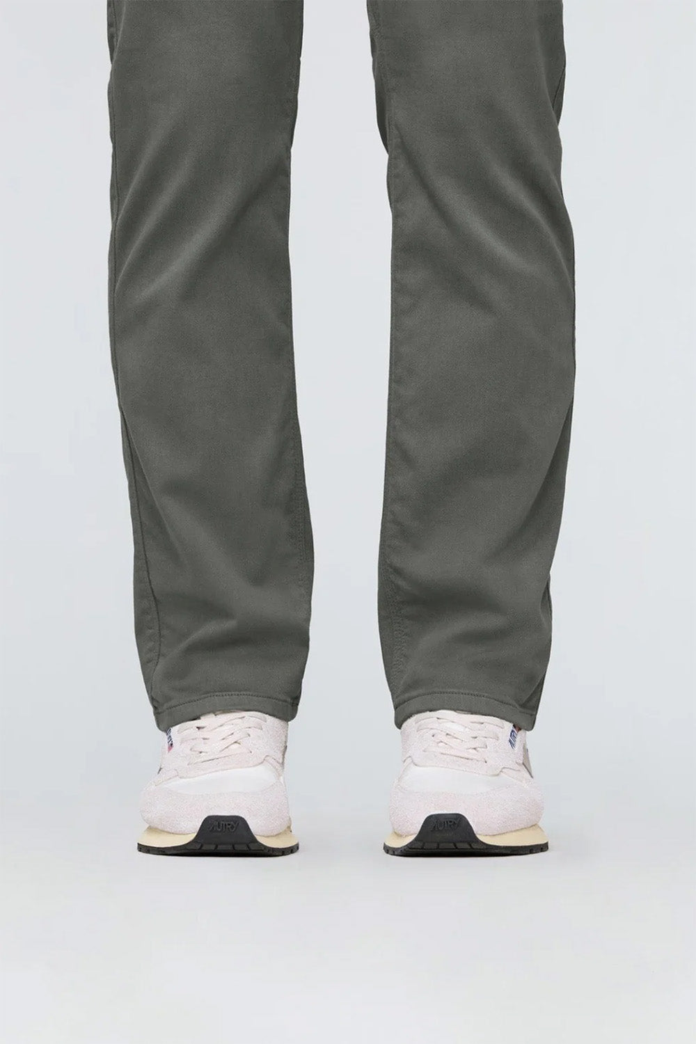 Duer No Sweat Straight in Gull — Detail-3 view