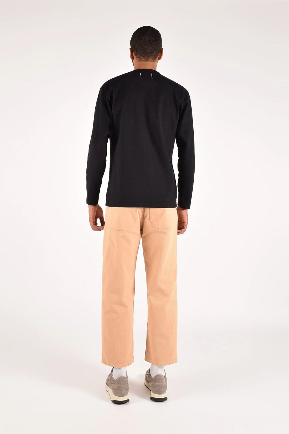 Dehen - Heavy Duty Long Sleeve Pocket Tee - Black - On-Model Back