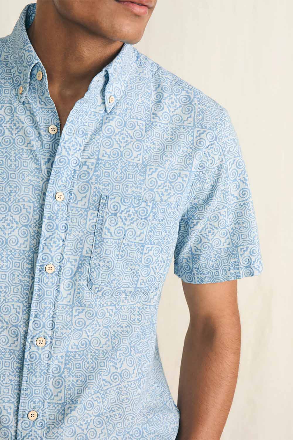 Faherty - Stretch Playa Shirt - South Pacific Geo - Detail