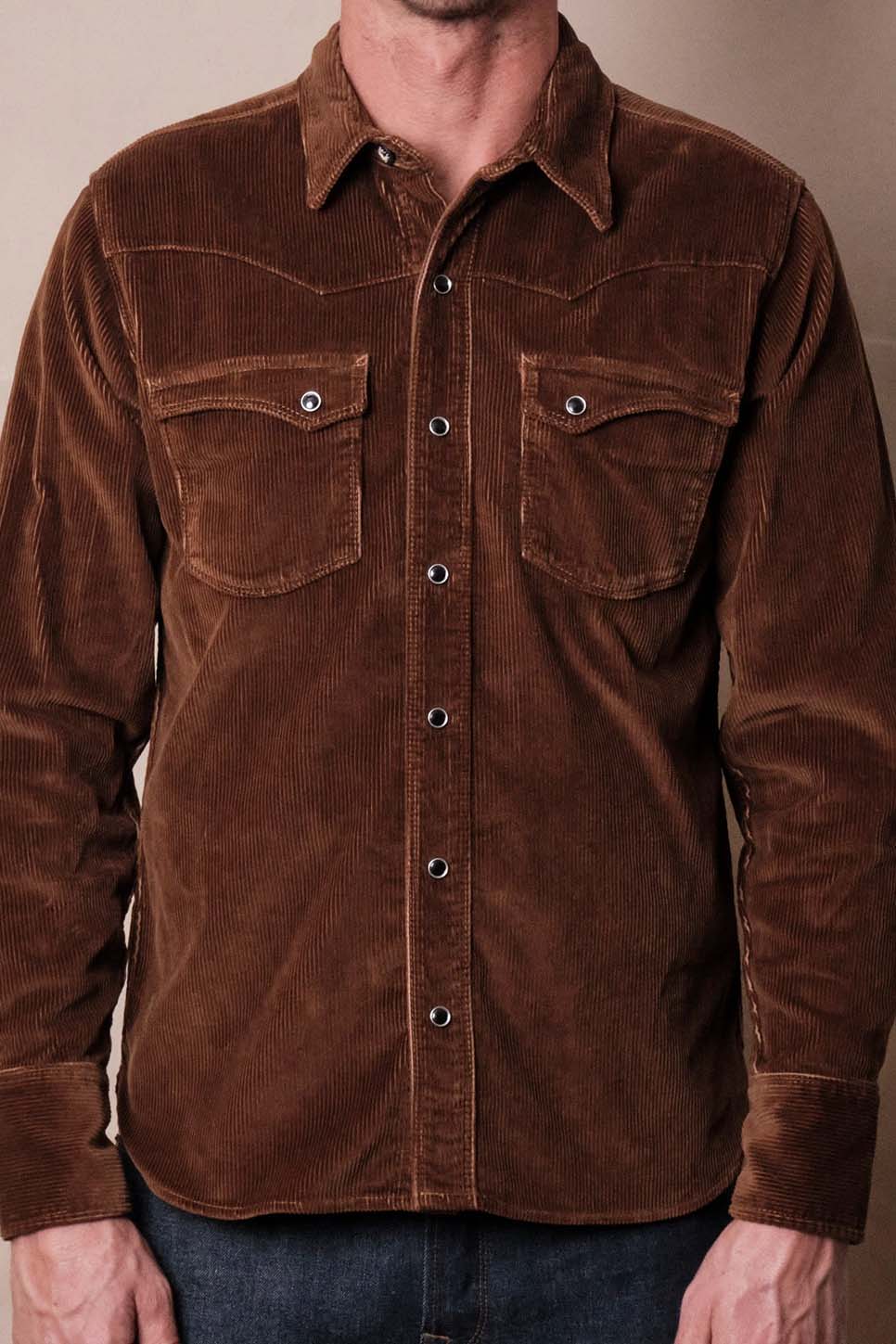 Freenote Cloth - Calico LS - Brown Cord - Model