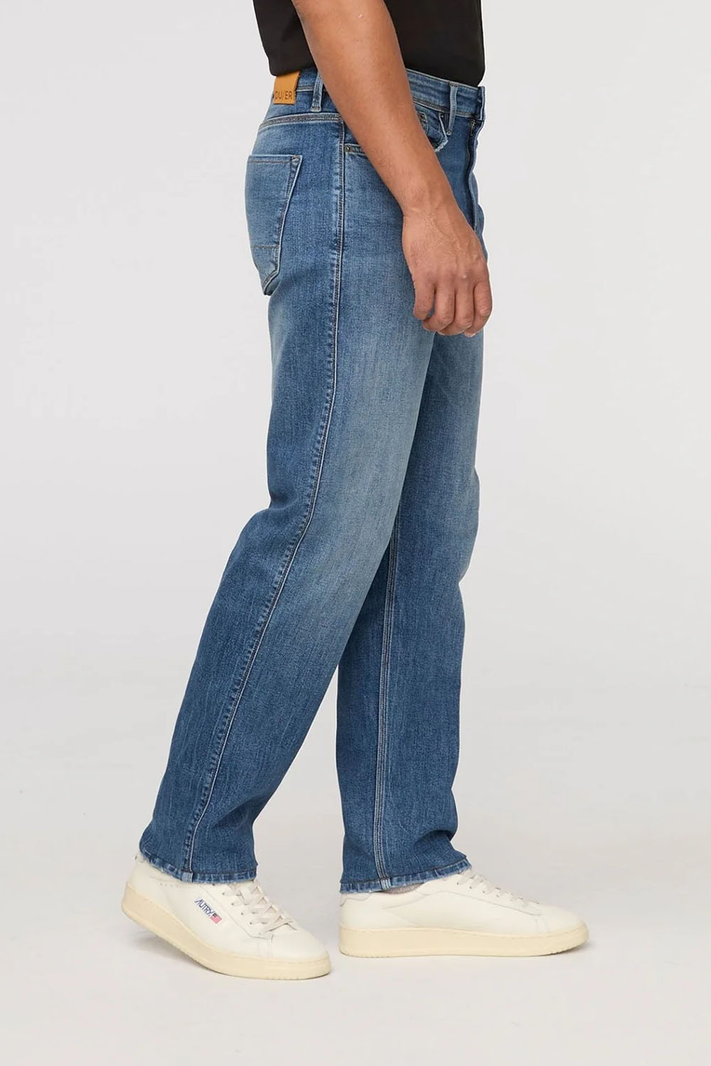 duer-performance-denim-relaxed-straight-dust-storm-indigo-side
