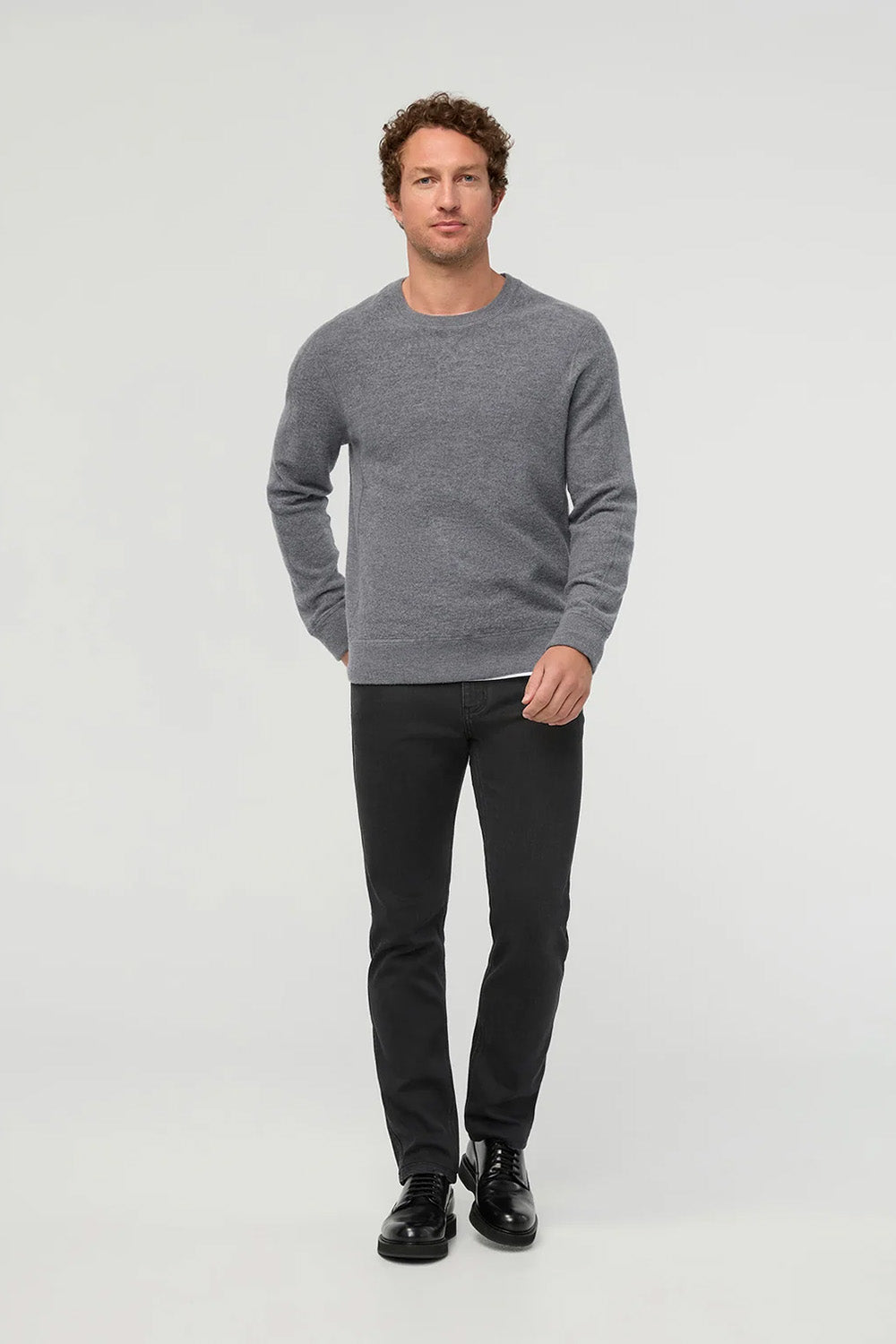 duer-performance-denim-slim-straight-worn-black