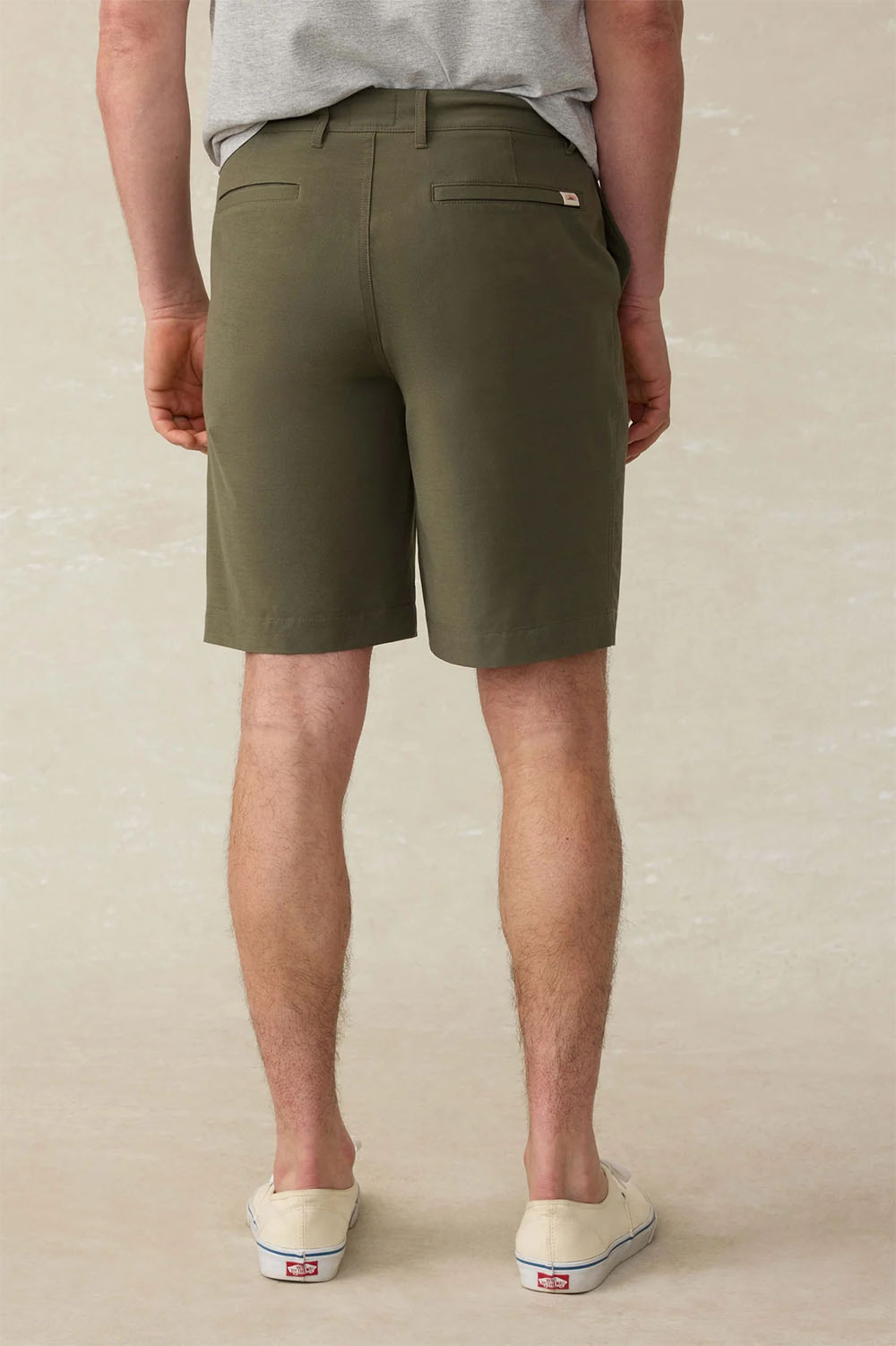 faherty-all-day-short-2.0-surplus-olive-back