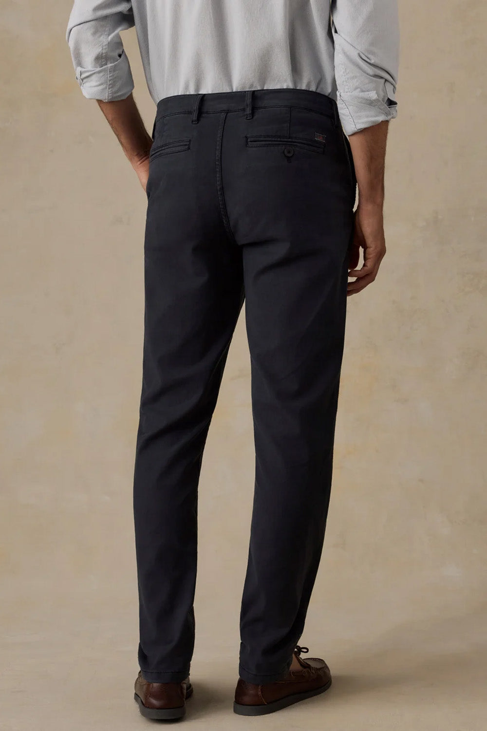 faherty-coastline-chino-ridge-black-back