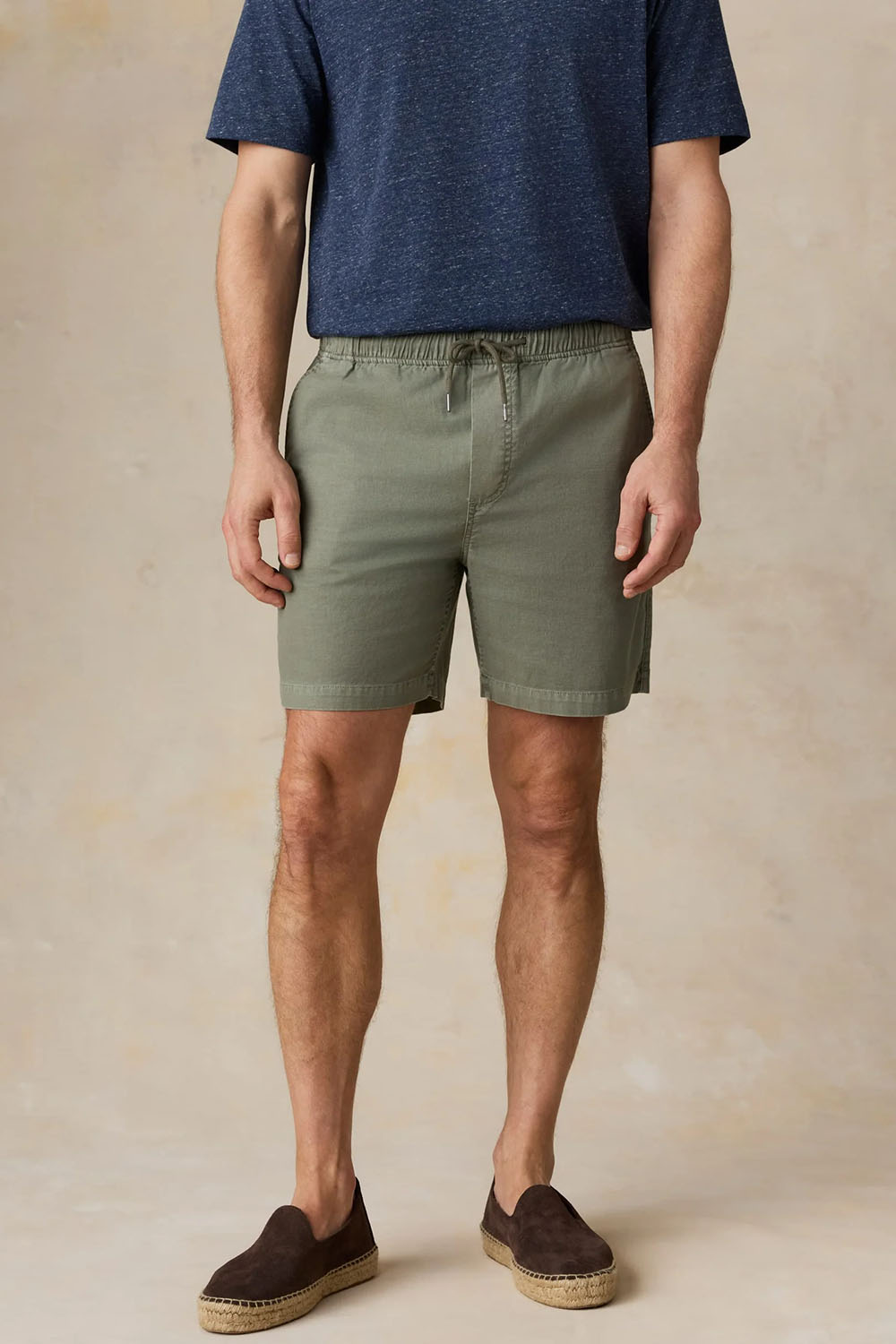 faherty-essential-drawstring-short-desert-olive-front
