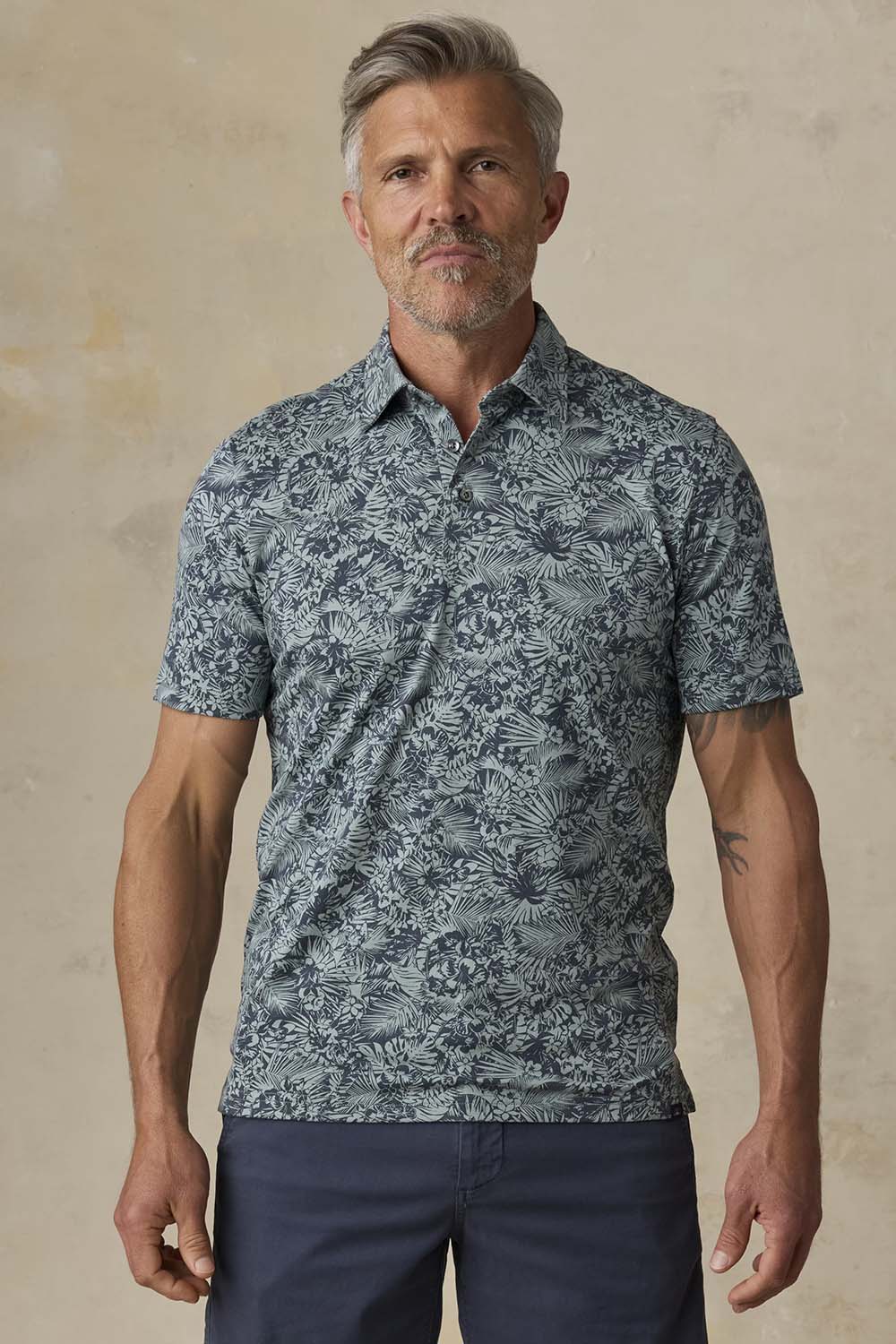 faherty-movement-pique-polo-sage-tropical-shadow
