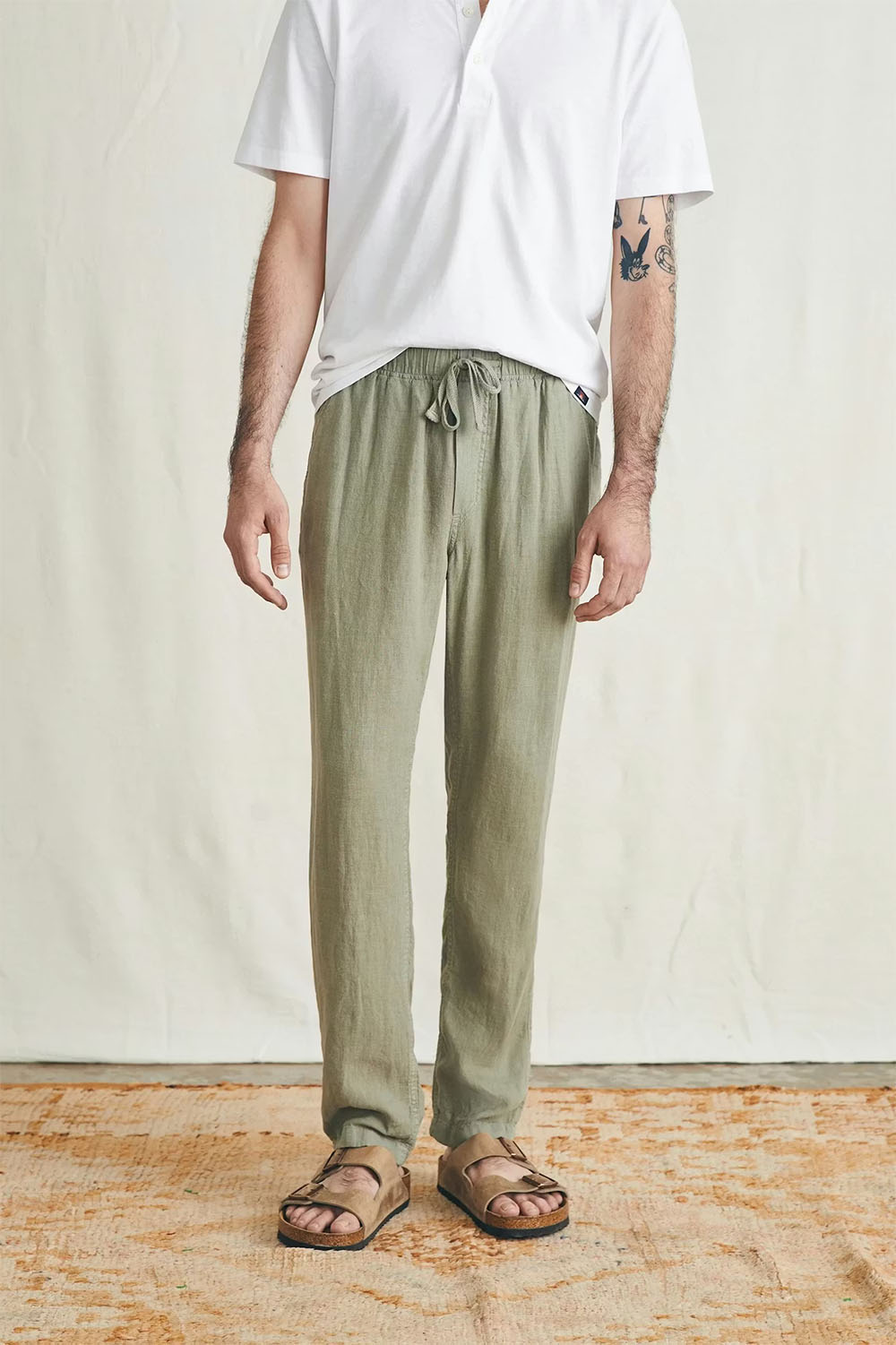 faherty linen drawstring pant canyon olive front