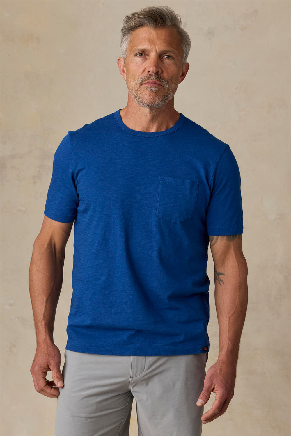 faherty sunwashed pocket tee antilles blue