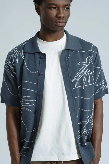 far afield zigger knitted shirt blue palms  front