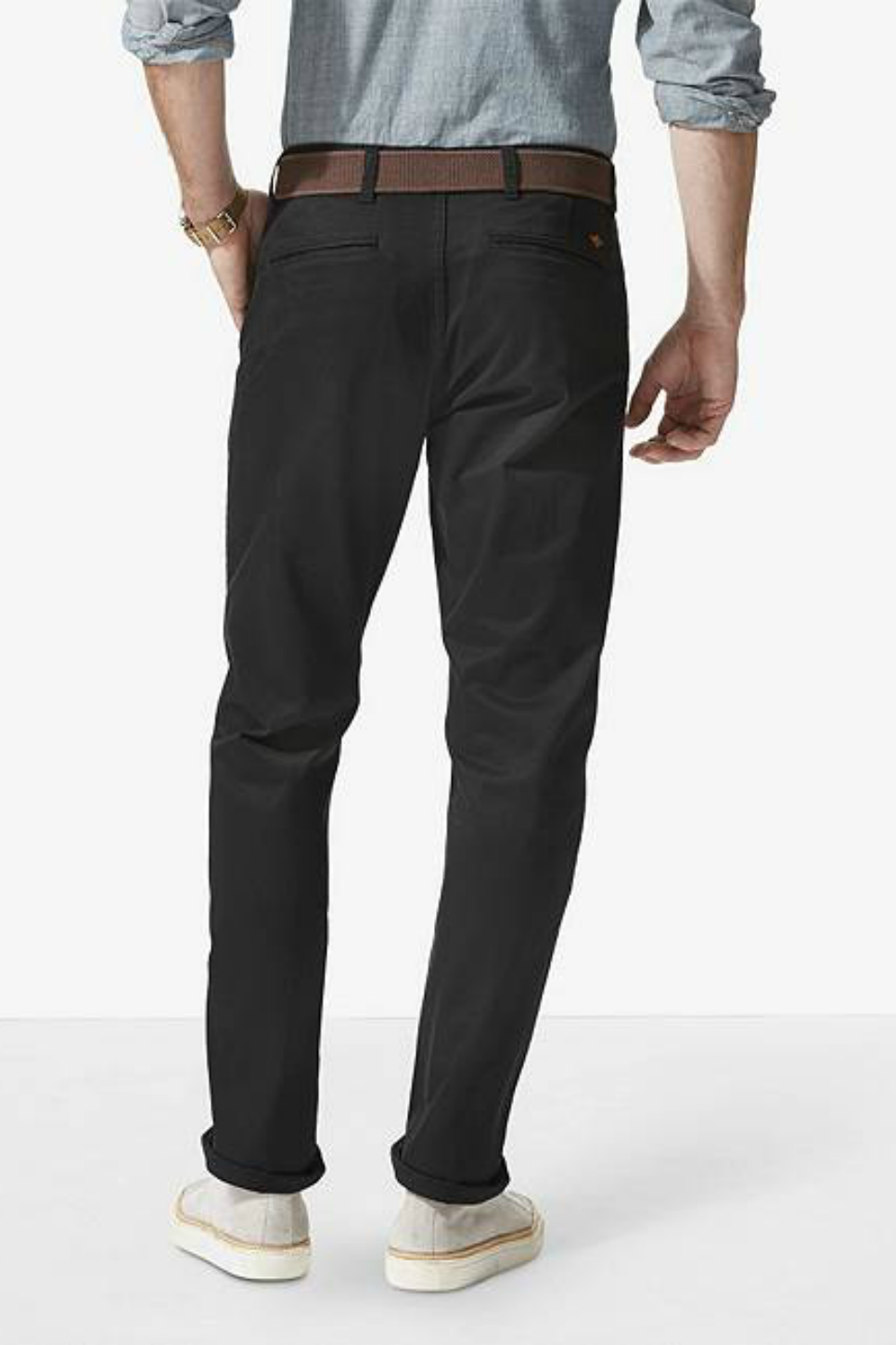 SLIM TAPERED CHINO