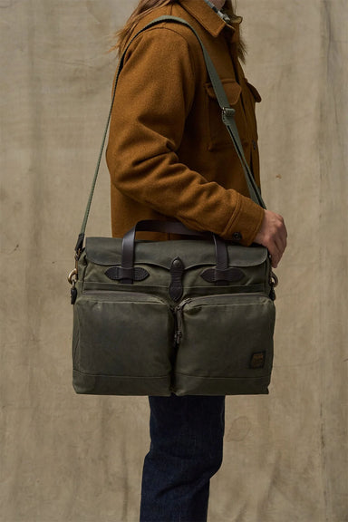 filson-24-hour-tin-briefcase-otter-green-model-side