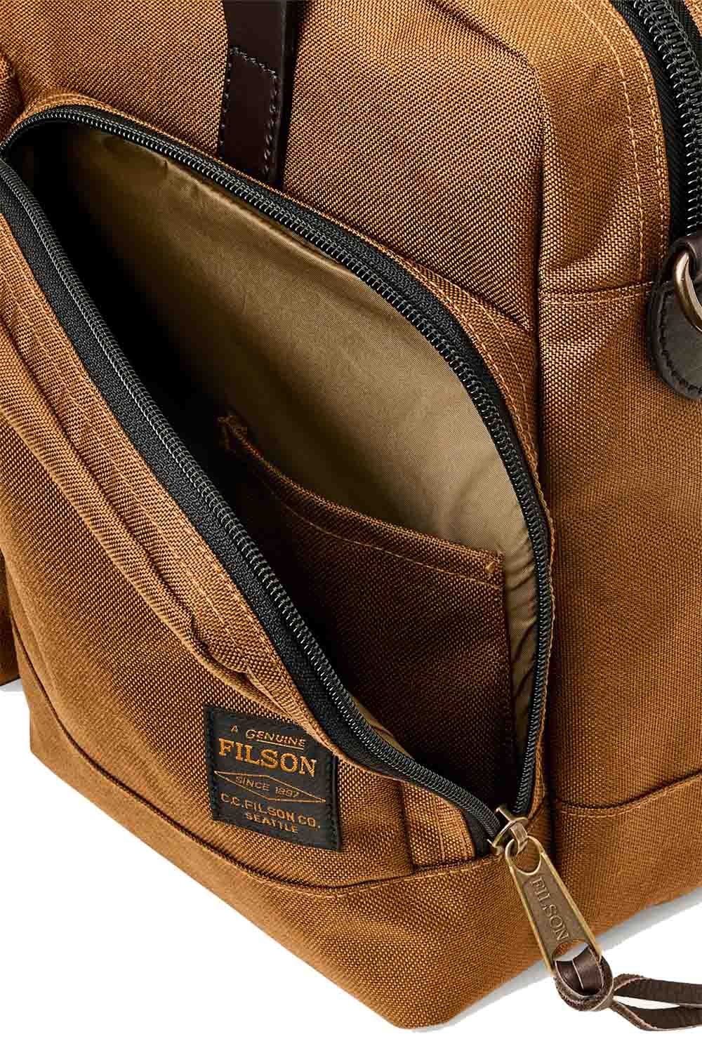 Filson - Dryden Briefcase - Whiskey - Detail Pocket