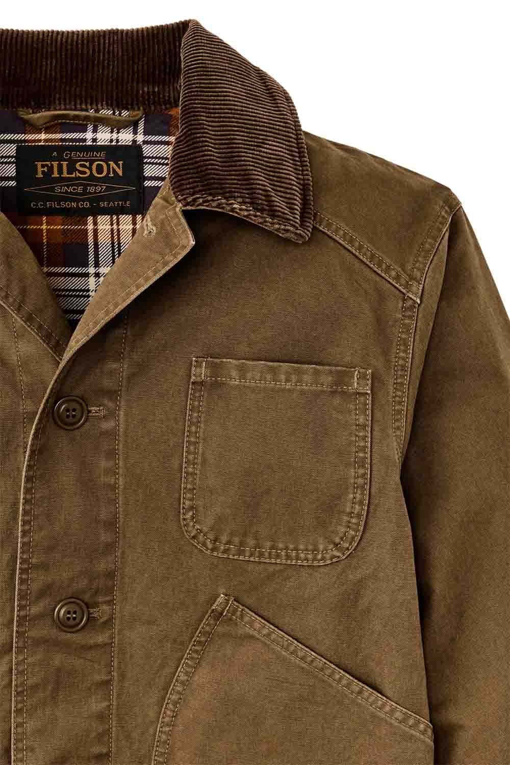 filson canvas outfitter jacket kangaroo detail