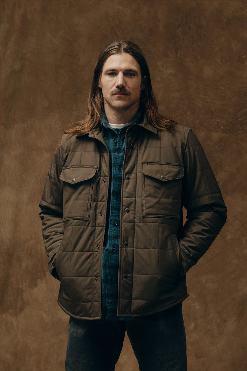 filson cover cloth quilted jac shirt slate black front