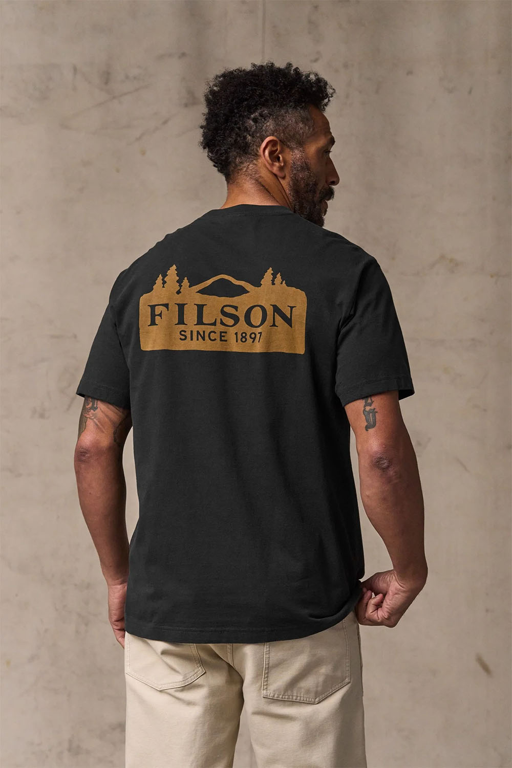 filson scenic graphic tshirt black back
