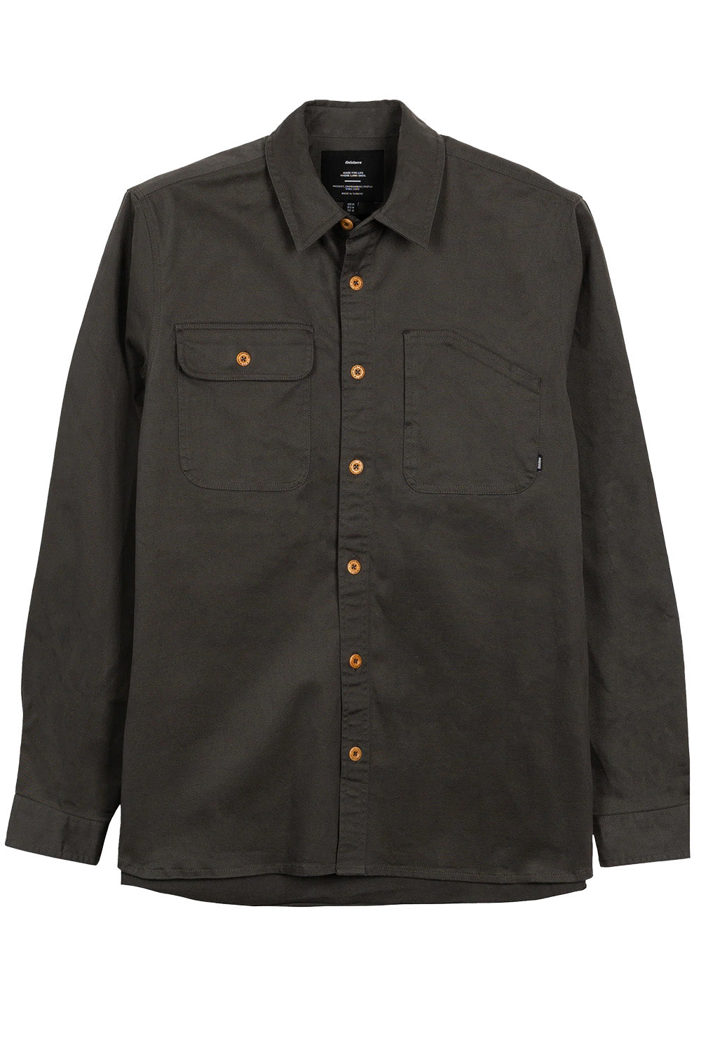 finisterre-eddystone-shirt-raven-flatlay
