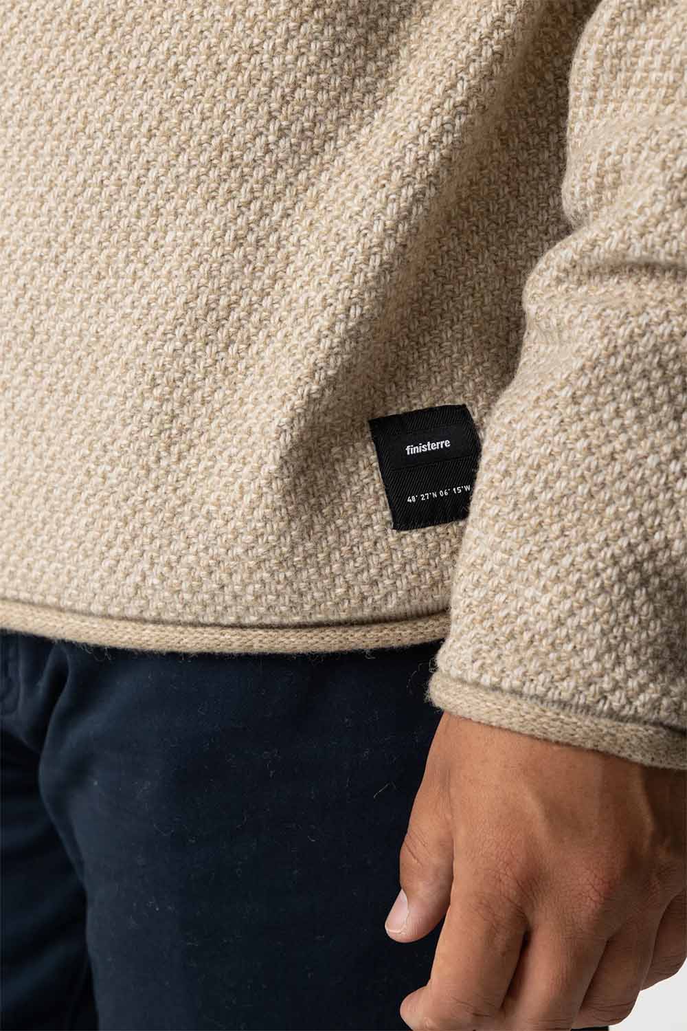 finisterre barents jumper oatmeal detail