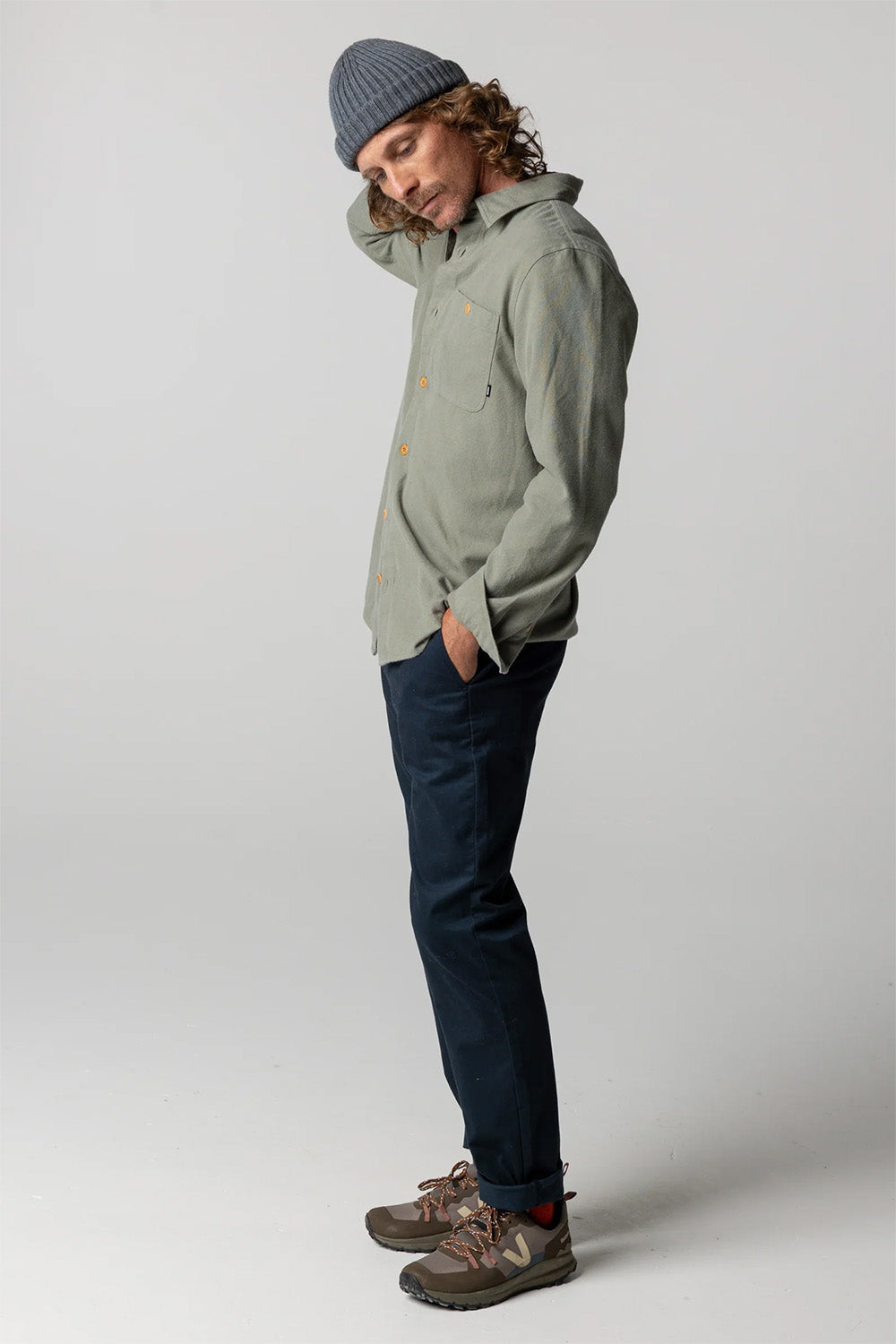 finisterre gylly shirt shadow green side