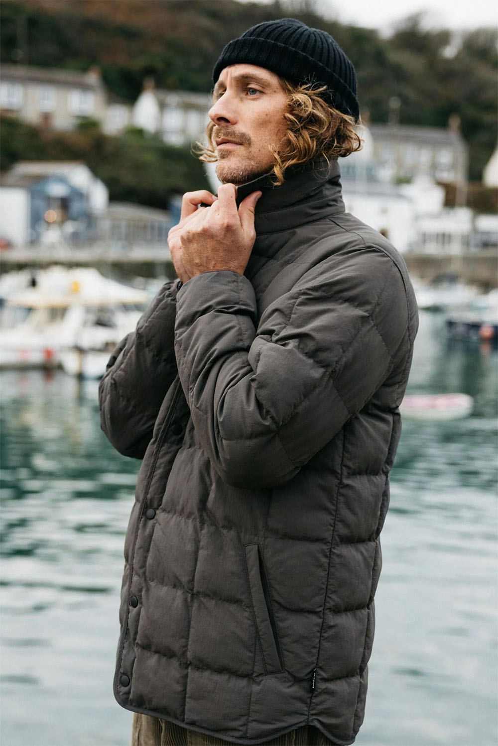 finisterre lapwing shirt raven side