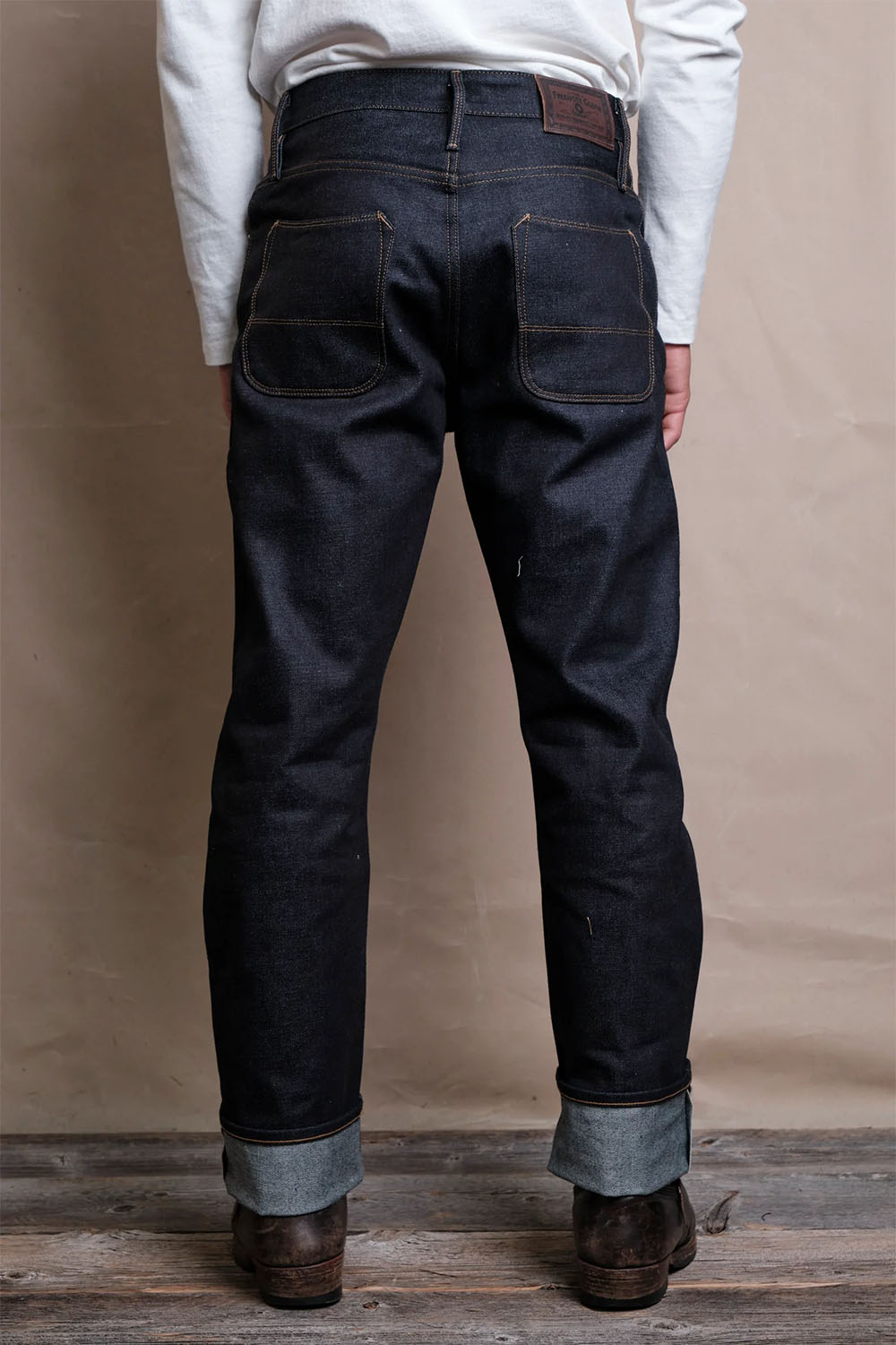 Freenote Cloth - Belford 14.5oz - Kaihara - Model Back View