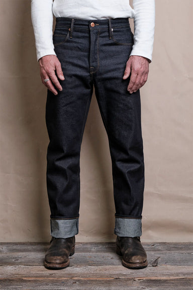 Freenote Cloth - Belford 14.5oz - Kaihara - Model Front View