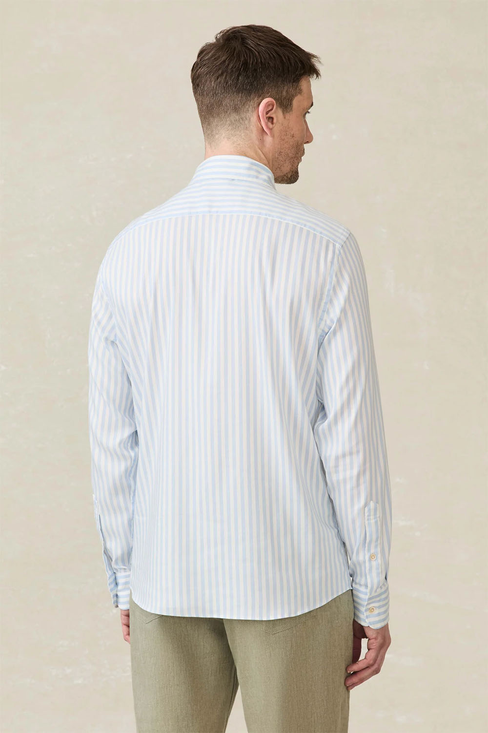 Faherty - MOVEMENT MONTERREY SHIRT - Blue Cape Stripe - Back