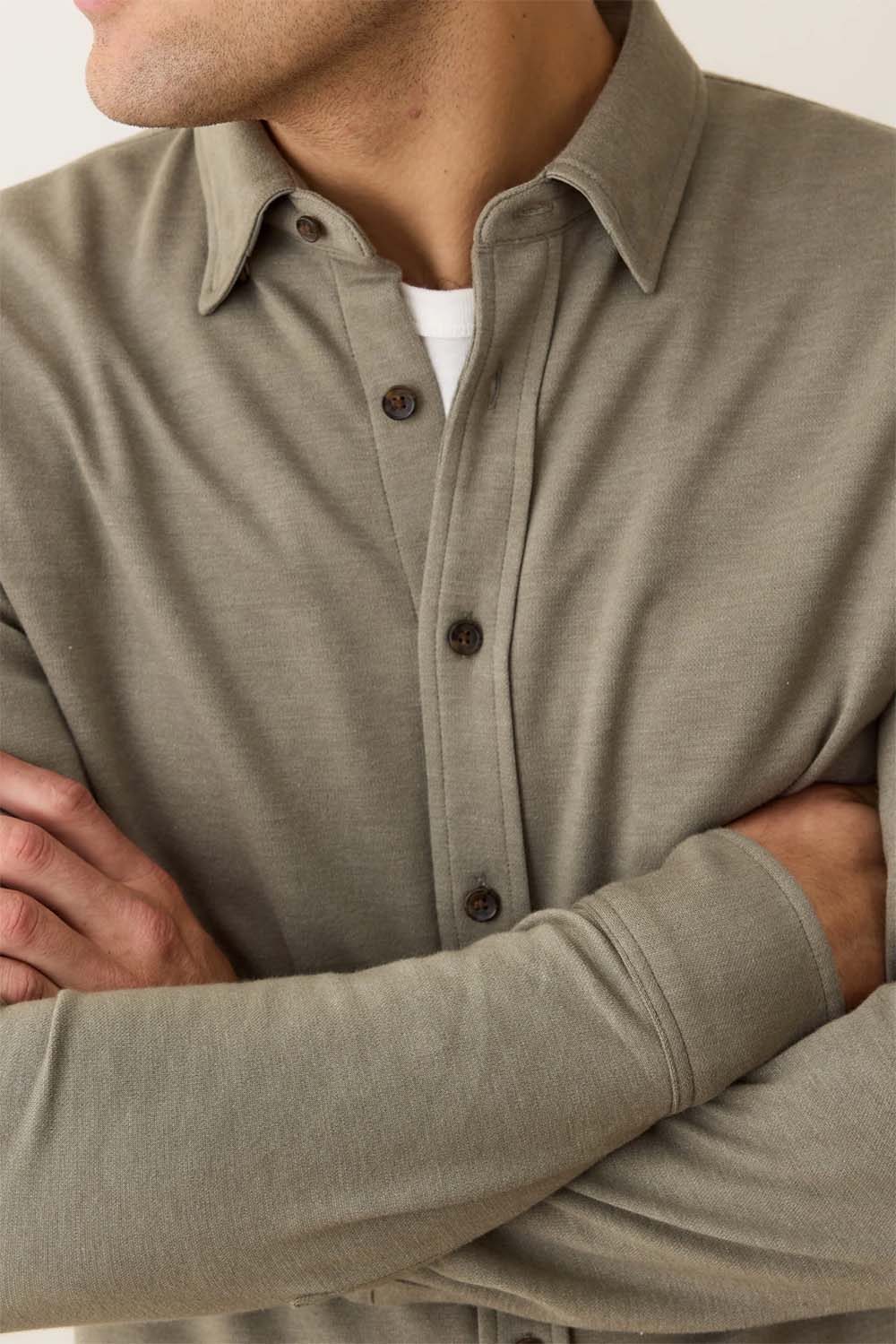 Marine Layer PACIFICA STRETCH SHIRT Vetiver Detail