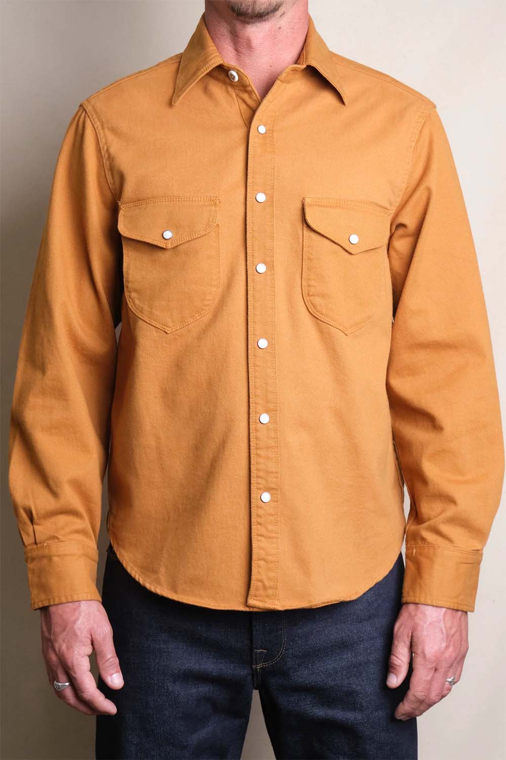 Freenote Bodie Gold Twill Model