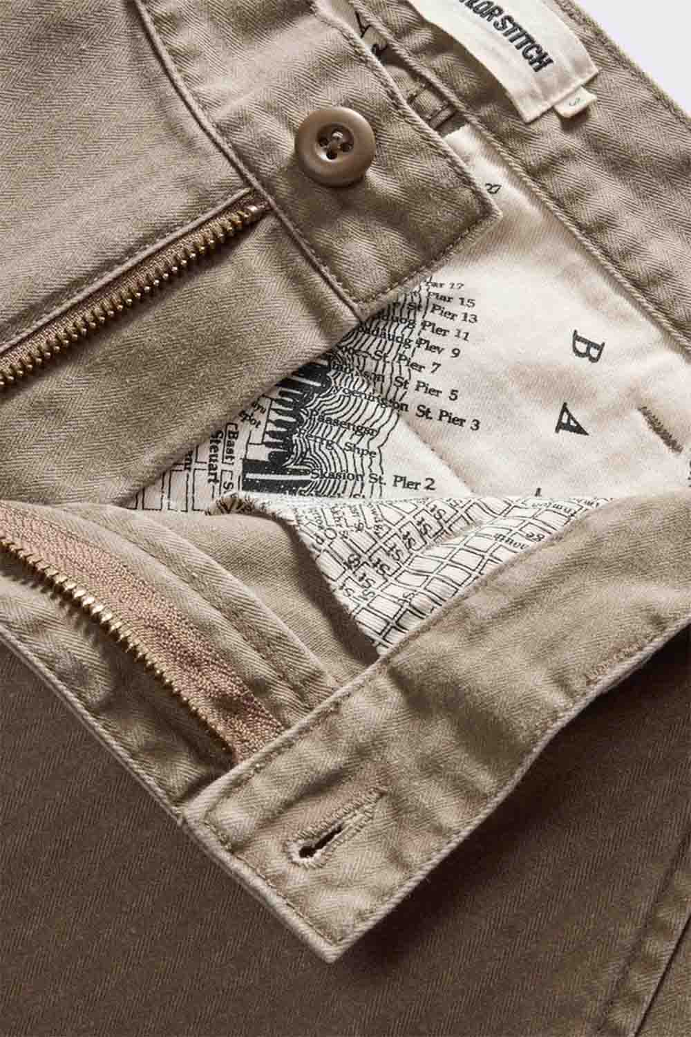 Taylor Stitch - Matlow Short - Baked Soil Herringbone - Detail
