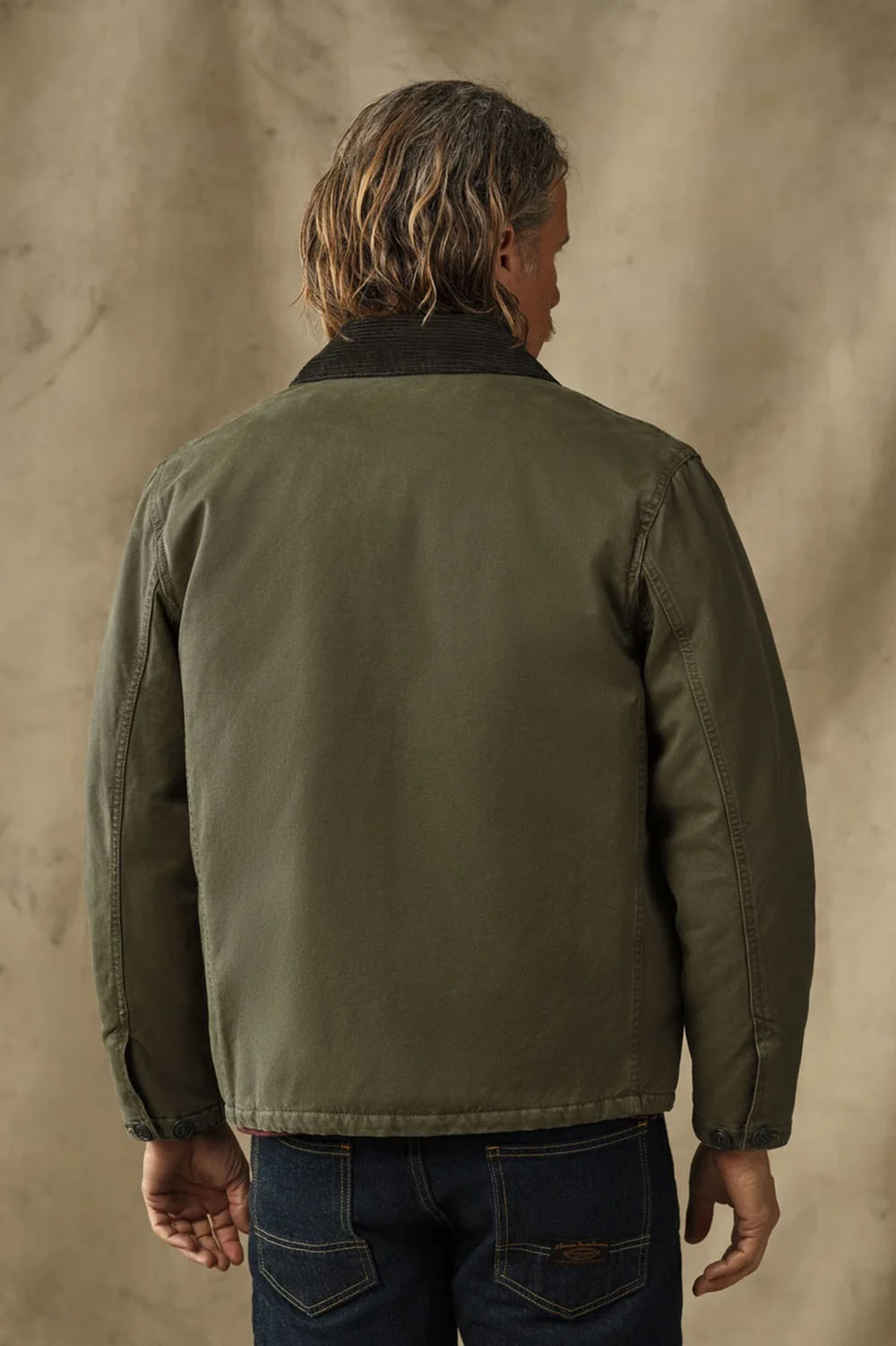 Filson - Insulated Canvas Outfitter Jacket - Dark Olive - Model Back