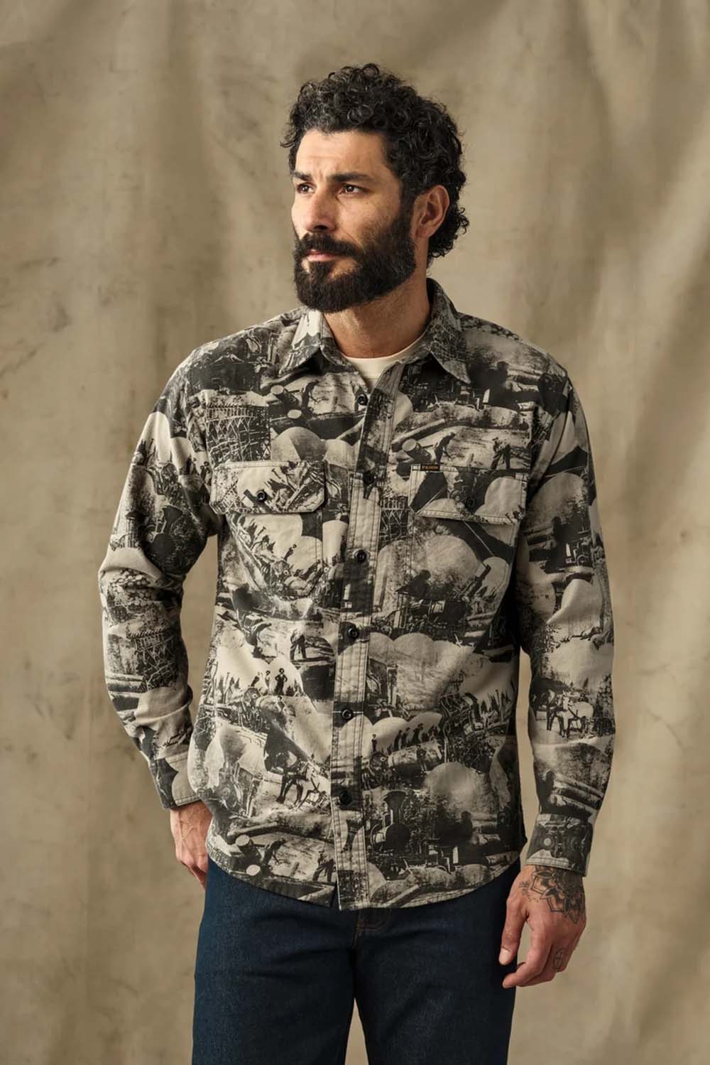 Filson Field Flannel Shirt in Vintage Khaki Print — Front view