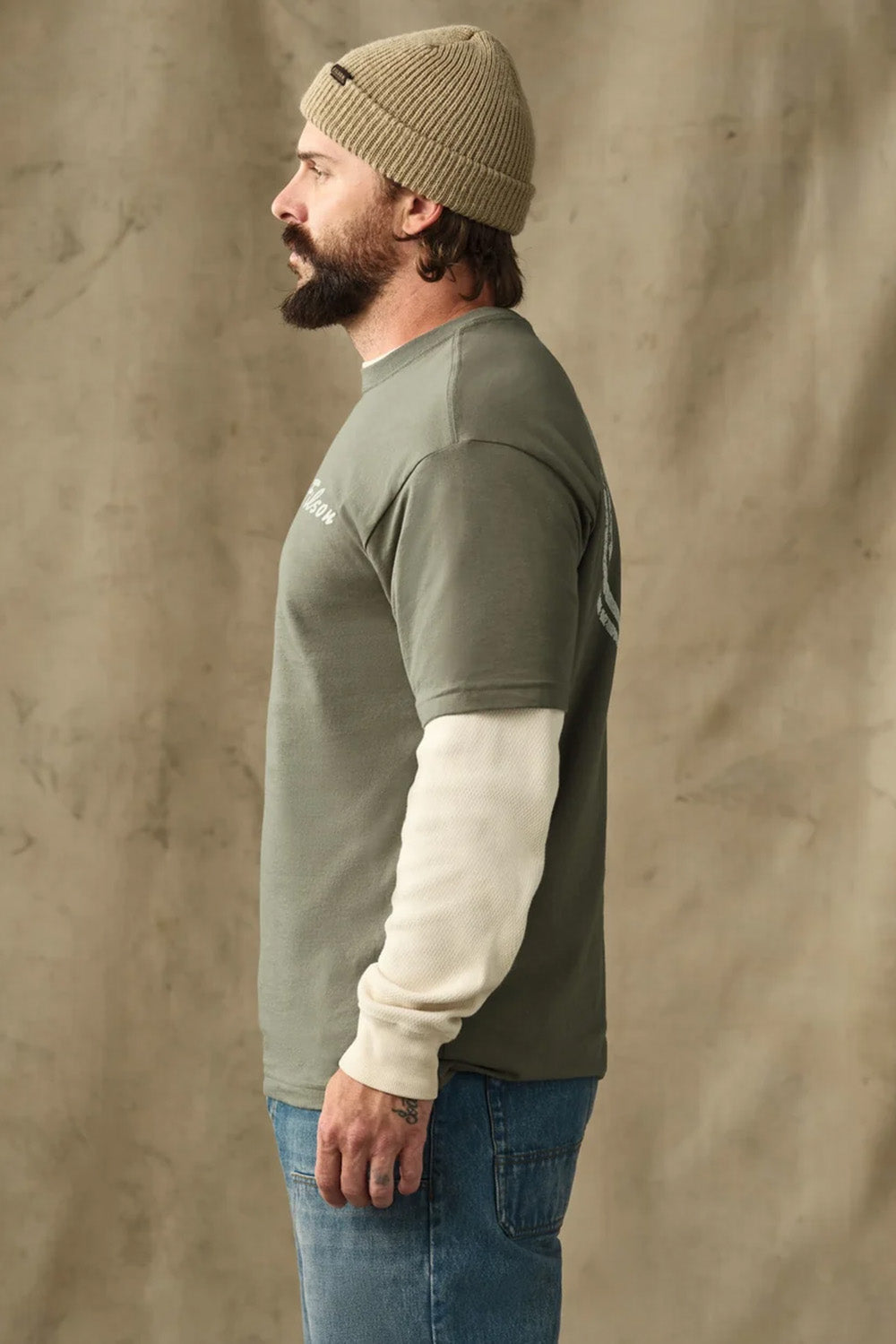 Filson - Buck Graphic T-Shirt - Shale - Model Side