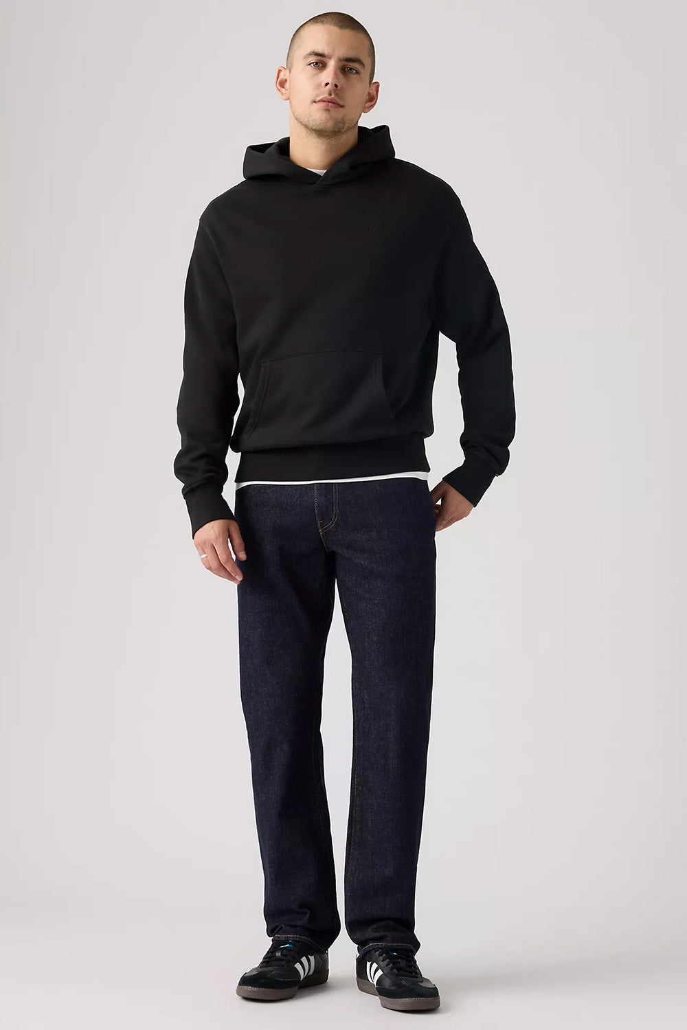 Levis 51 Athletic Fit in Sta-Dark — Lifestyle view