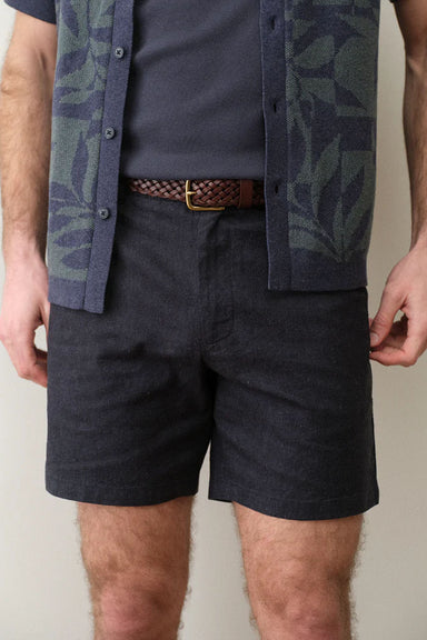 marine-layer-7in-saturday-hemp-chino-short-india-ink-front