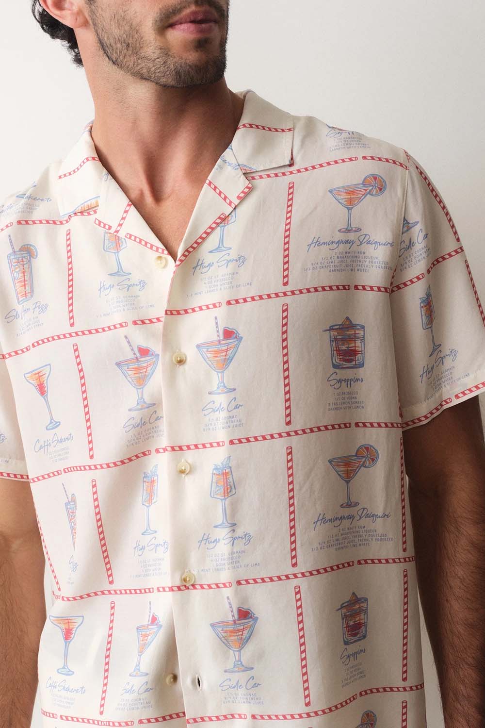 marine-layer-luzio-resort-shirt-multi-happy-hour-print-detail