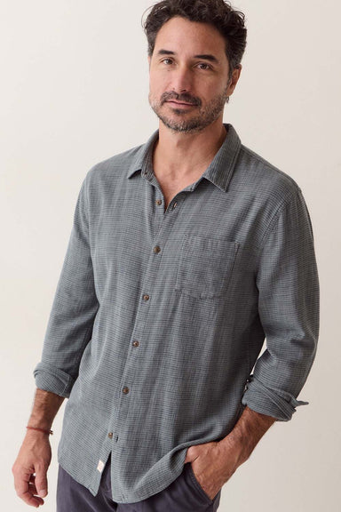 marine-layer-stretch-selvage-shirt-balsam-mini-stripe-front