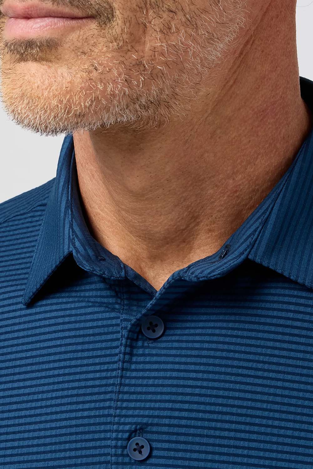 mizzen and main copa polo midnight navy detail
