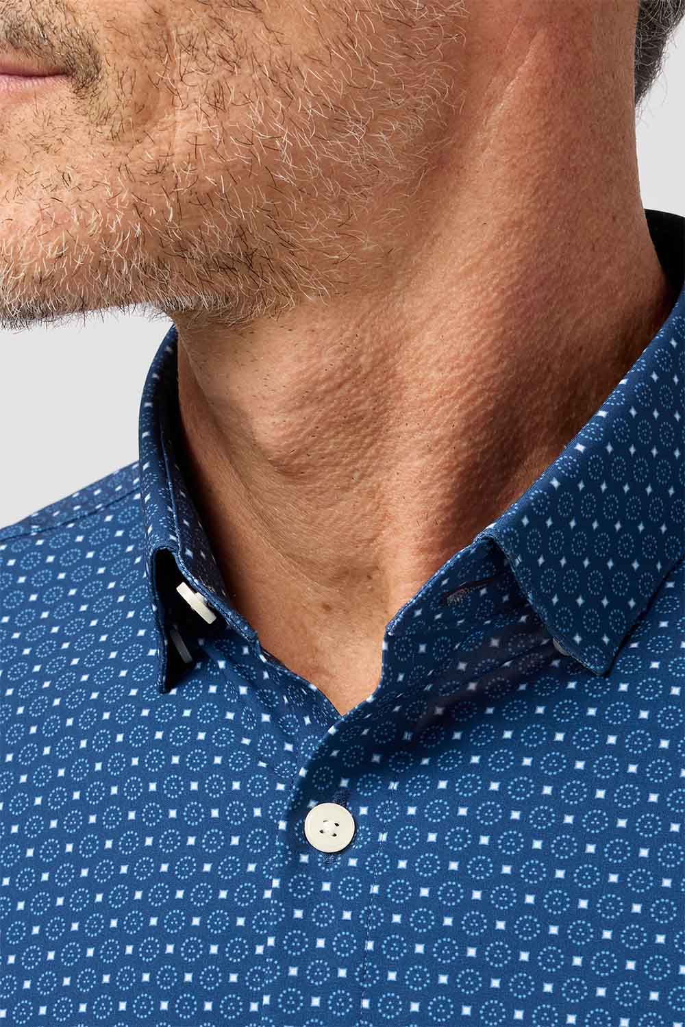 mizzen and main leeward ss midnight navy medallion print detail