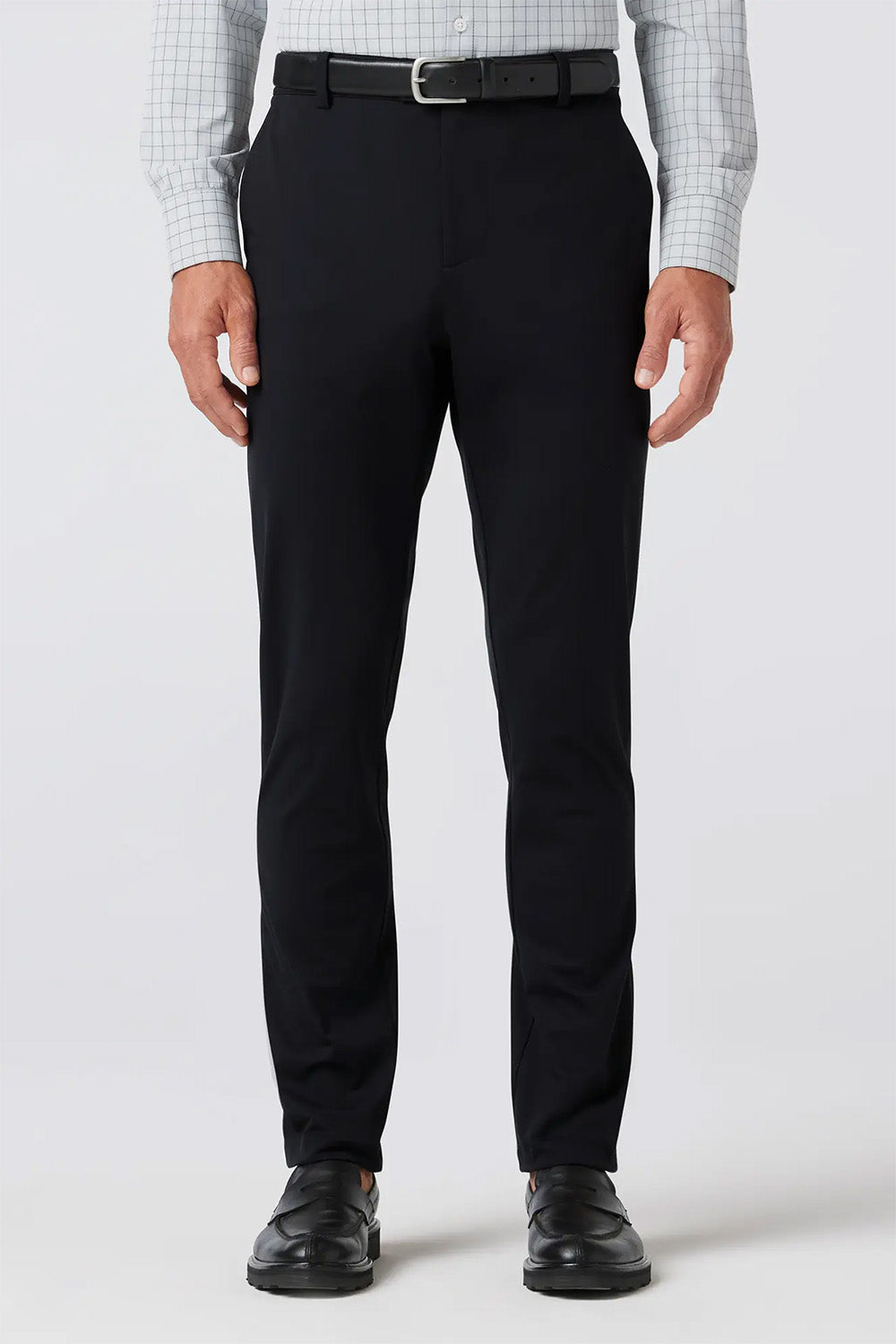 mizzen and main upton chino pant black solid front