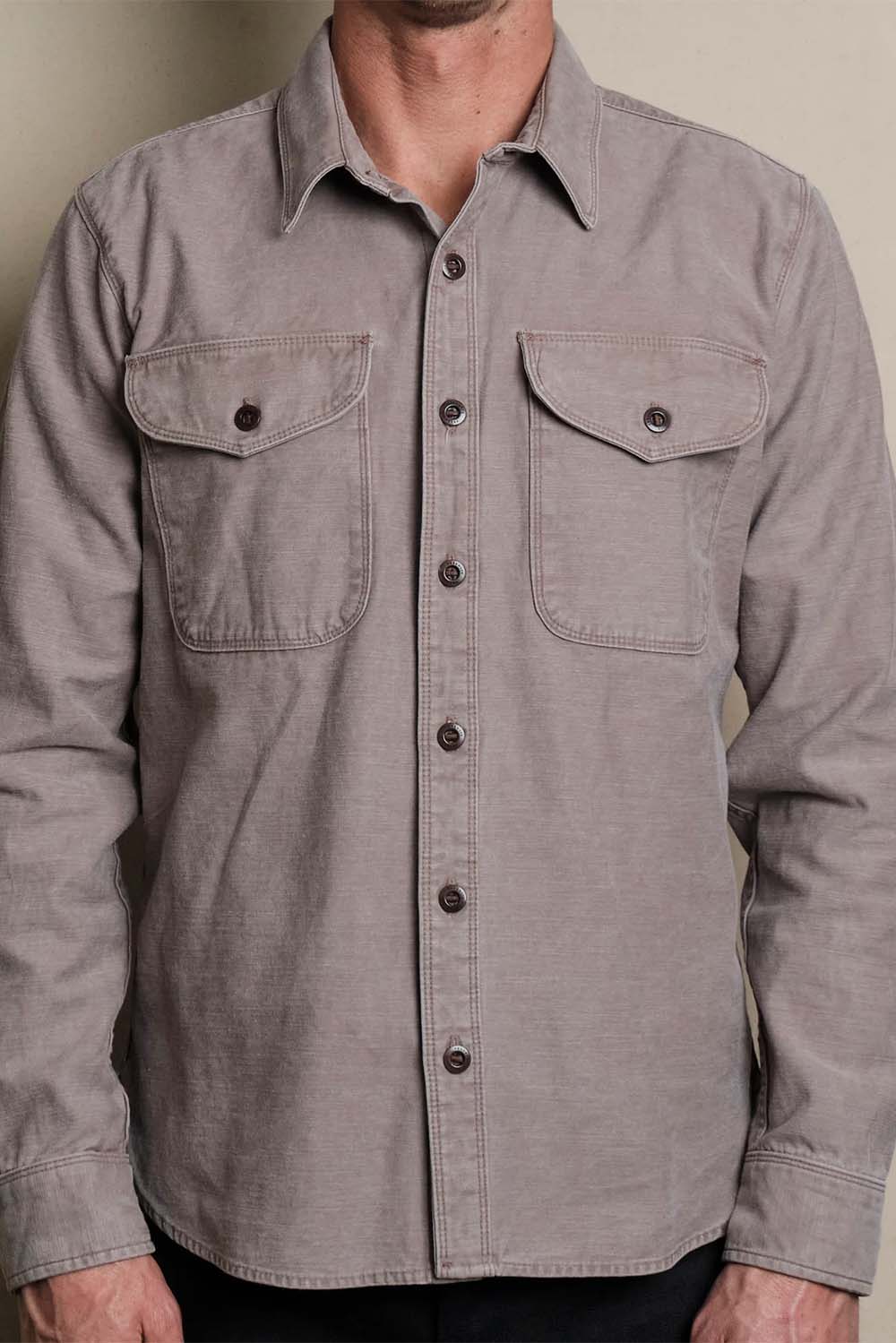 Freenote Cloth - Utility - Light Grey - Model