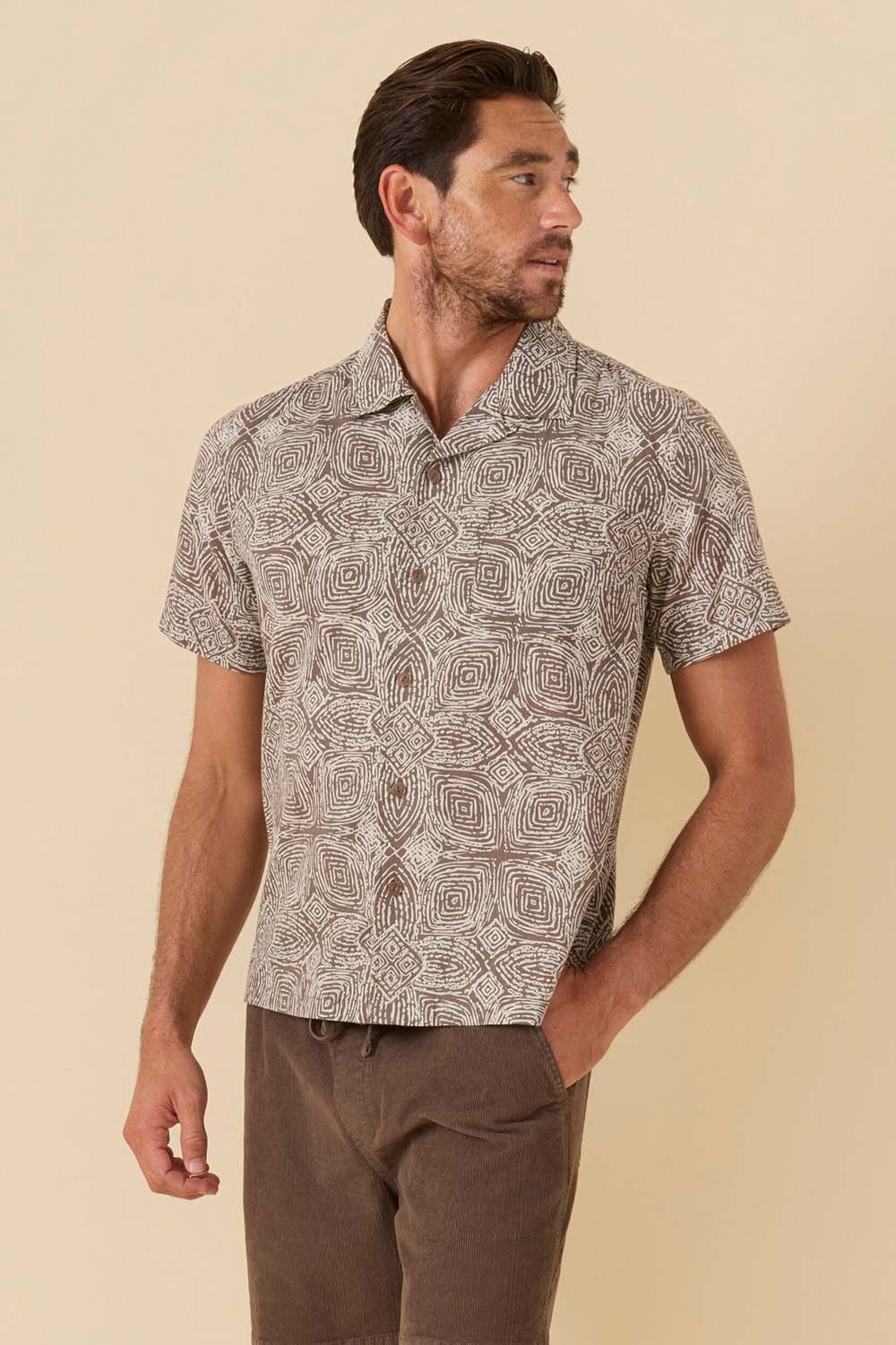 outerknown-bbq-shirt-kelp-bloom-ripples-profile